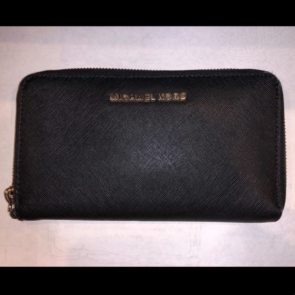 Michael Kors Jet Set Wallet